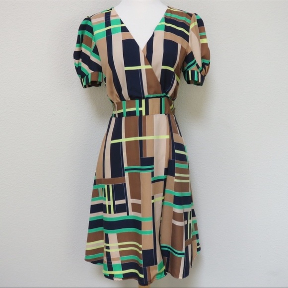 Webster geometric dress wrap front style - Picture 2 of 7